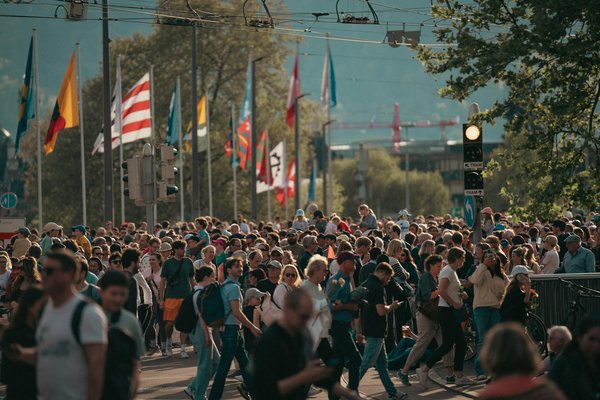 L'évolution historique de la violence urbaine : Un regard captivant à travers les âges
